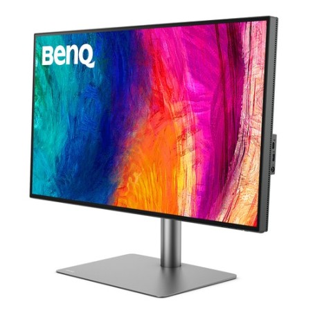32  3840X2160 400 NITS  2000:1 HDMI DP USB C/A