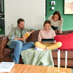 Repeater FRITZ! 2400 INT Ricevitore e trasmettitore di rete Grigio, Bianco 10, 100, 1000 Mbit/s