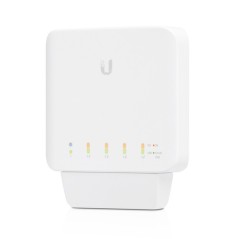 SWITCH 5P GIGABIT DI CUI 1P POE UBI QUITI